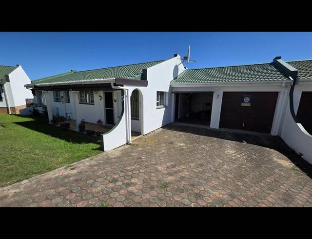 3 BEDROOM HOUSE FOR SALE IN FRAAIUITSIG